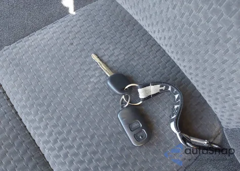 2006 Toyota Corolla S from USA, damaged, VIN 1NXBR32E16Z735205